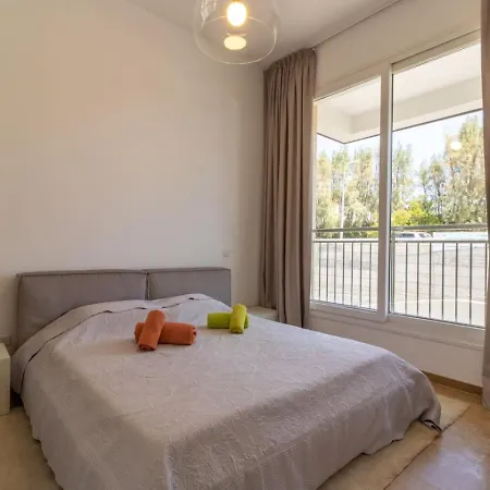 Townhouse Olivia - Modern Seaview Retreat With Private Pool Дом отдыха Пафос