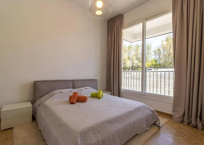 Townhouse Olivia - Modern Seaview Retreat With Private Pool Tatil Evi Pafos