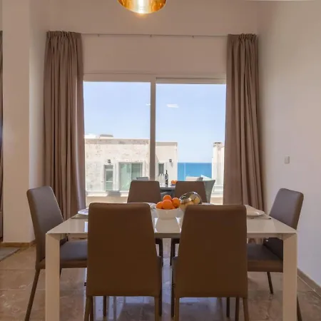 度假居 Townhouse Olivia - Modern Seaview Retreat With Private Pool Paphos