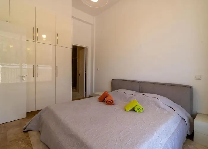 Nyaraló Townhouse Olivia - Modern Seaview Retreat With Private Pool Paphos